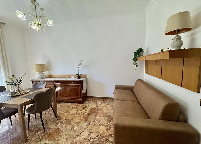 Aqva Apartment